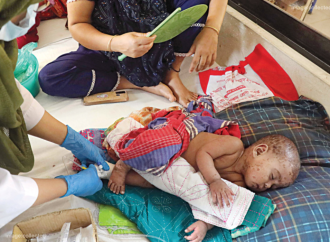 টিকা নেওয়ার বয়স হওয়ার আগেই হামে ৬১ শতাংশ শিশুর মৃত্যু, বয়সসীমা এগিয়ে আনা নিয়ে এখনও সিদ্ধান্তহীন সরকার