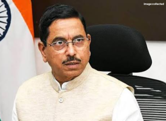 ভারতের কেন্দ্রীয় মন্ত্রিসভায় পরিবর্তন: ধর্মেন্দ্র প্রধানের পদত্যাগের পর নতুন শিক্ষামন্ত্রী প্রহ্লাদ জোশী