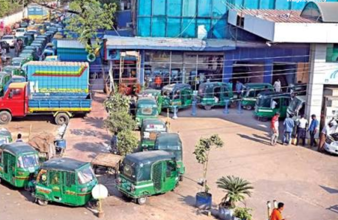 ভাসমান এলএনজি টার্মিনালে ত্রুটি, জাতীয় গ্রিডে বিপর্যয়! সিএনজি ফিলিং স্টেশন ও বাসাবাড়িতে তীব্র গ্যাস সংকট