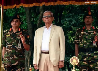 বঙ্গভবনে উঠলেন বাংলাদেশের ২৩তম রাষ্ট্রপতি মির্জা ফখরুল ইসলাম আলমগীর, দেওয়া হলো গার্ড অব অনার