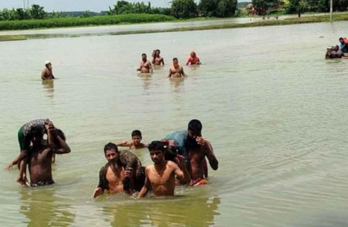 চাঁপাইনবাবগঞ্জে পদ্মার শাখা নদীতে গোসলে নেমে এক গ্রামেই পাঁচ শিশুর মর্মান্তিক মৃত্যু
