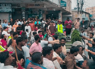 মুন্সিগঞ্জের শ্রীনগরে বিএনপির প্রতিষ্ঠাবার্ষিকীতে দুই গ্রুপের সংঘর্ষ: ওসিসহ আহত ১০, এলাকায় অতিরিক্ত পুলিশ মোতায়েন